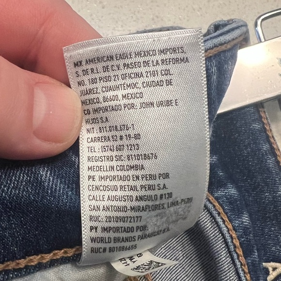 American Eagle Distressed Skinny Jeans - Size 000 (Extra Short) - Picture 5 of 6